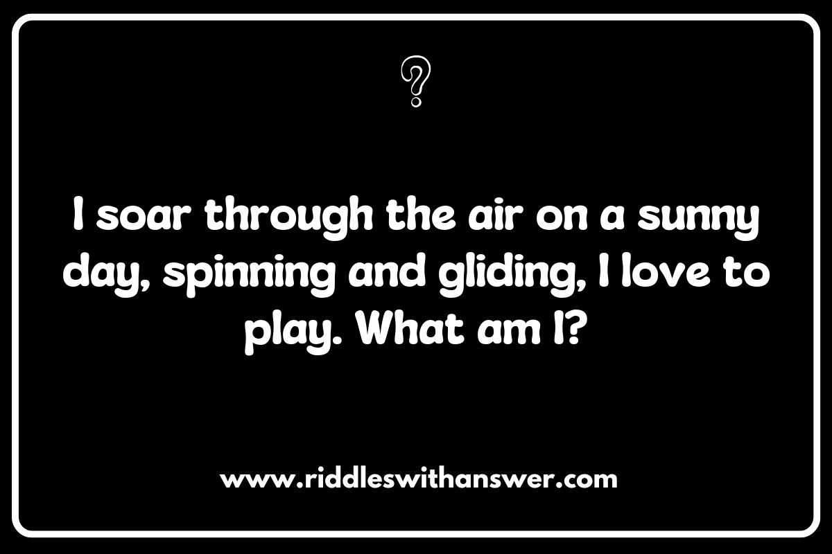 Seasonal Ultimate Frisbee Riddles for Summer Fun